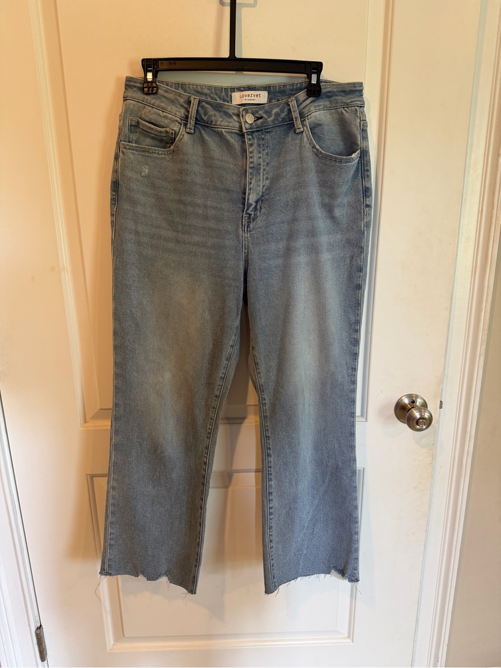 Lovervet by vervet Light Blue Cropped Straight Jeans